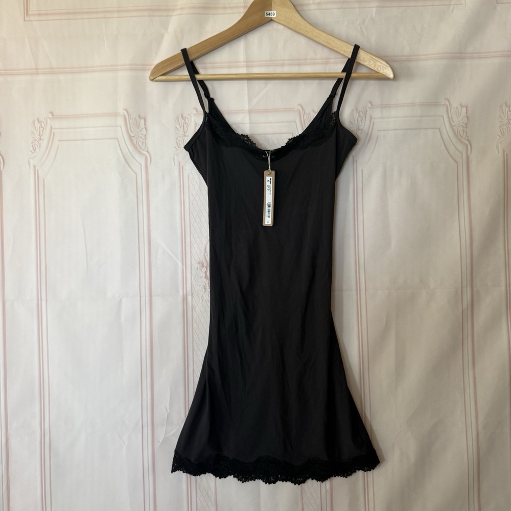 Skims SOLD Fits Everybody Lace Slip Dress Onyx Black SOLD